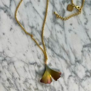 Holly Yashi Classic Ginkgo Necklace